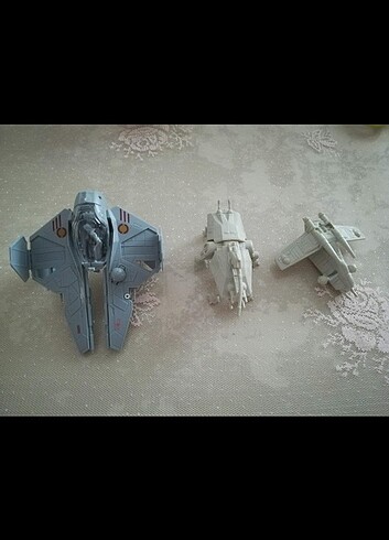 Star Wars araç figür lotu