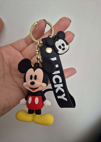 Beden Renkli Püsküllü Kadın Anahtarlık - LUCKY