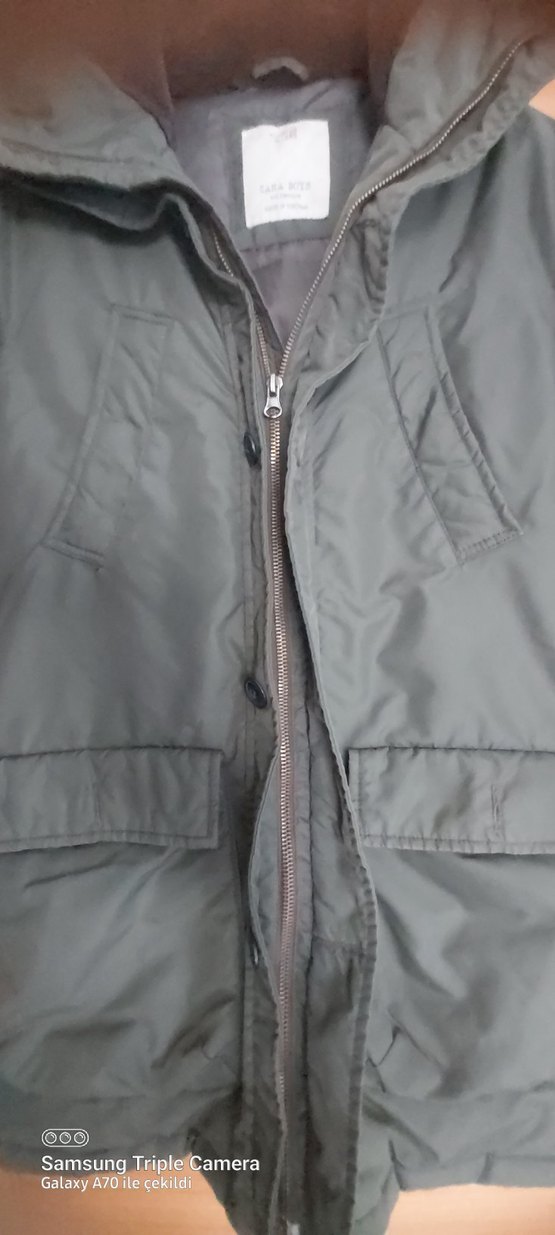 Koyu yeşil Erkek Çocuk Düğmeli fermuarlı  Zara Kaban - Görsel 3