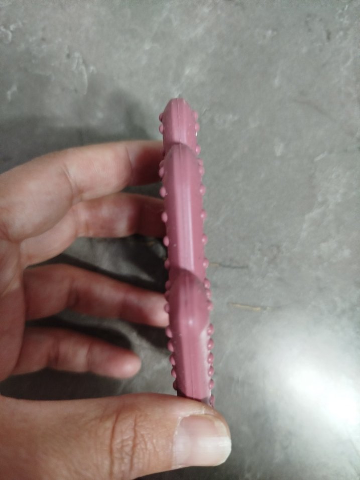 OiOİ Pembe Silikon Emzik ve Diş Kaşıyıcı - Görsel 4