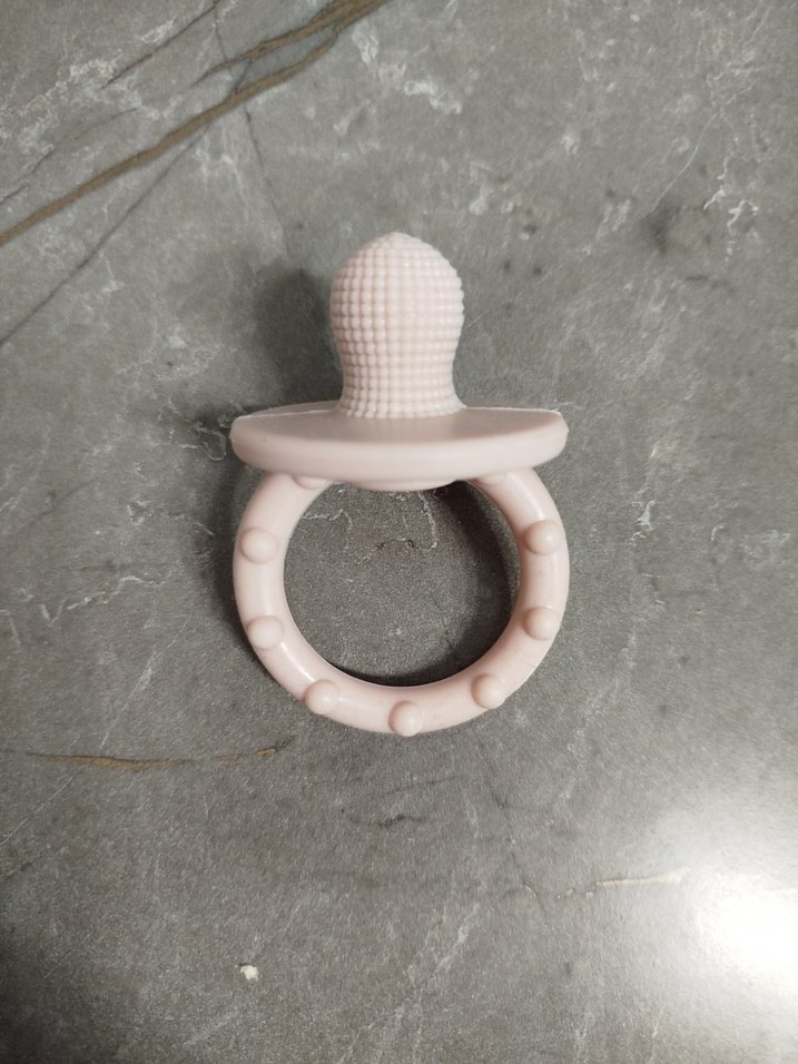 OiOİ Pembe Silikon Emzik ve Diş Kaşıyıcı - Görsel 3