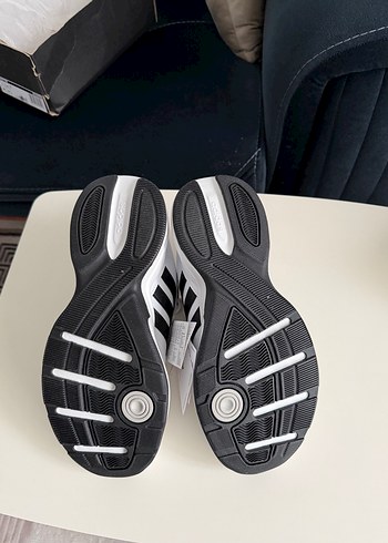 Adidas Beyaz Erkek Spor Ayakkabı - Görsel 7