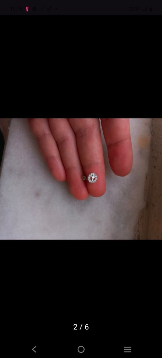 Minimalist Kadın Tek Taş Piercing - Görsel 3