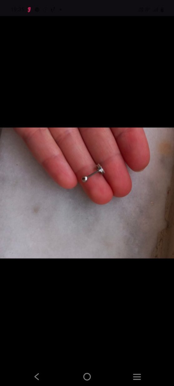 Minimalist Kadın Tek Taş Piercing - Görsel 4