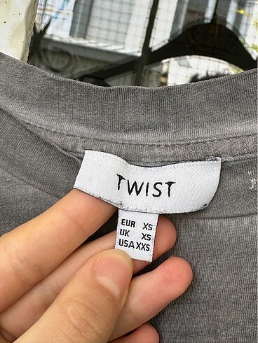 xs Beden Twist tişört