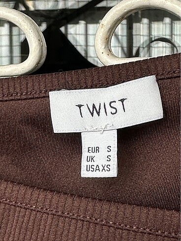 Twist Twist crop