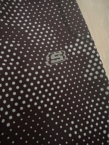 s Beden Skechers tayt