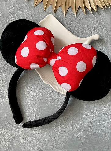 Minnie Mouse Kulaklı Peluş Taç