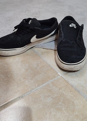 Nike Ayakkabı