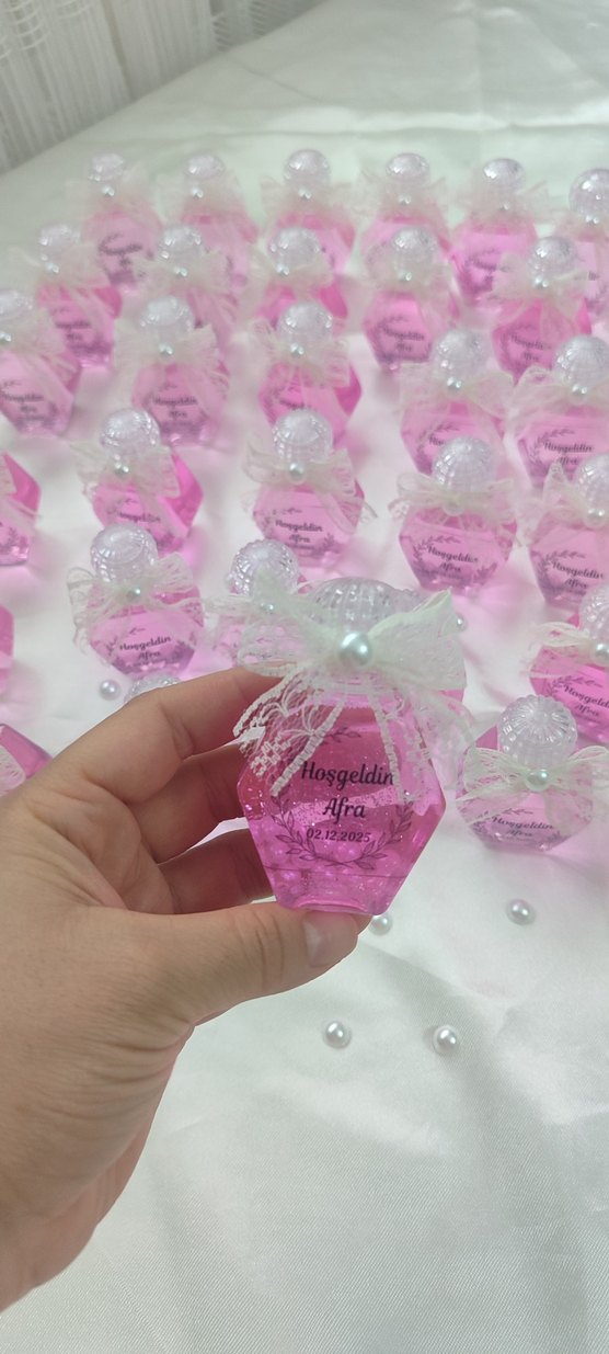 Kişiye Özel Pembe Hediyelik Şişe - Görsel 3