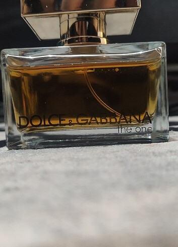 Dolce & Gabbana bayan parfümü 75ml