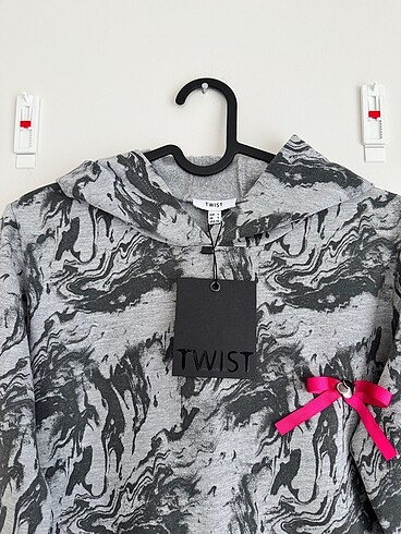 s Beden Twist Sweatshirt S Beden
