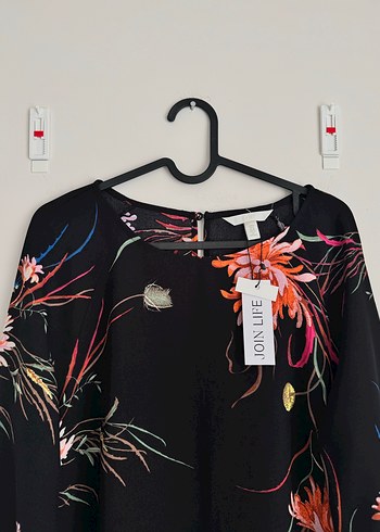 H&M Çiçekli Elbise M Beden - Görsel 3