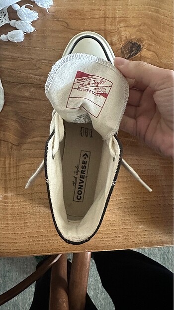 37,5 Beden siyah Renk Converse chuck taylor orjinal