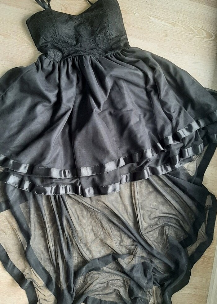 Mezuniyet elbisesi - Görsel 3