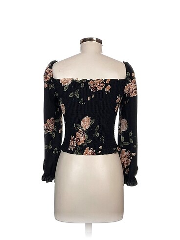 m Beden Vintage Love Bluz %70 İndirimli.