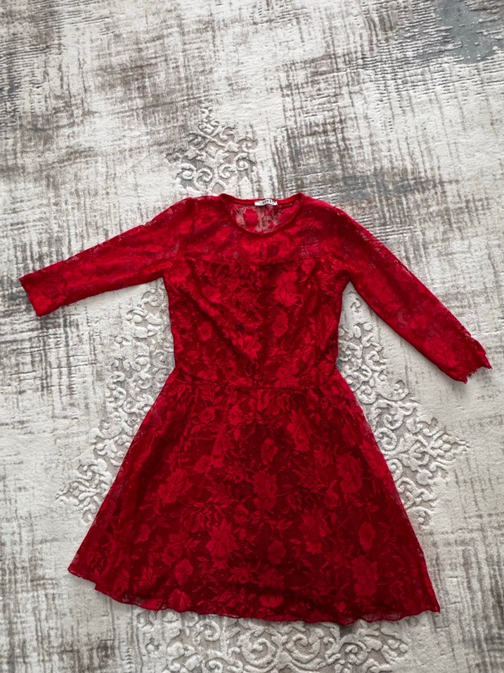 Dantel Detaylı Kırmızı elbise - Görsel 3