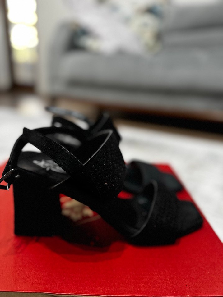 Siyah Desenli Tokalı Blok Topuklu Kadın Ayakkabı - Görsel 2