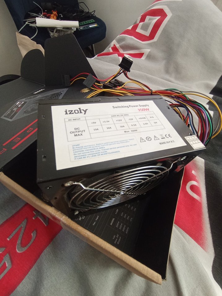 Izoly 350W Siyah Güç Kaynağı - Görsel 2