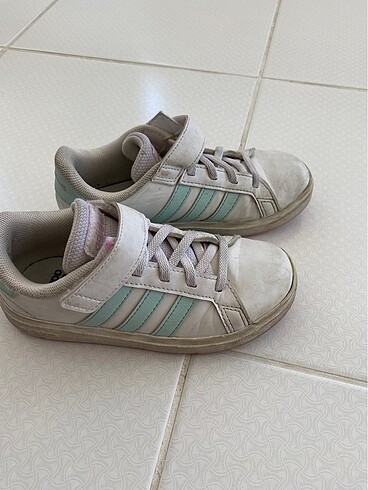 Adidas Spor ayakkabı
