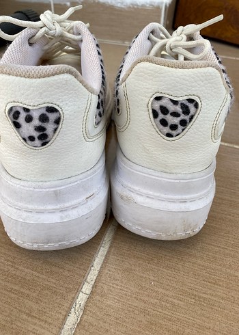 Beyaz Yılan Desenli Platform Spor Ayakkabı - Görsel 5