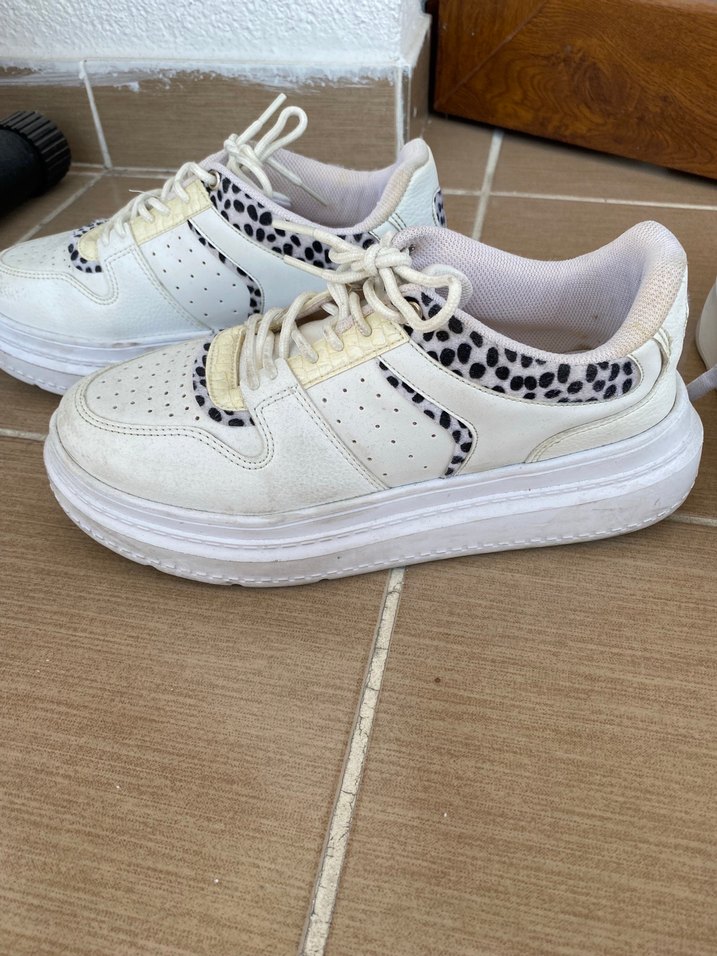 Beyaz Yılan Desenli Platform Spor Ayakkabı - Görsel 2