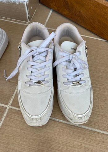 Dantel Detaylı Beyaz Kadın Spor Ayakkabı - Görsel 6