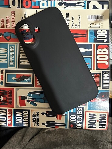 İphone 16 Siyah Kadife Kılıf