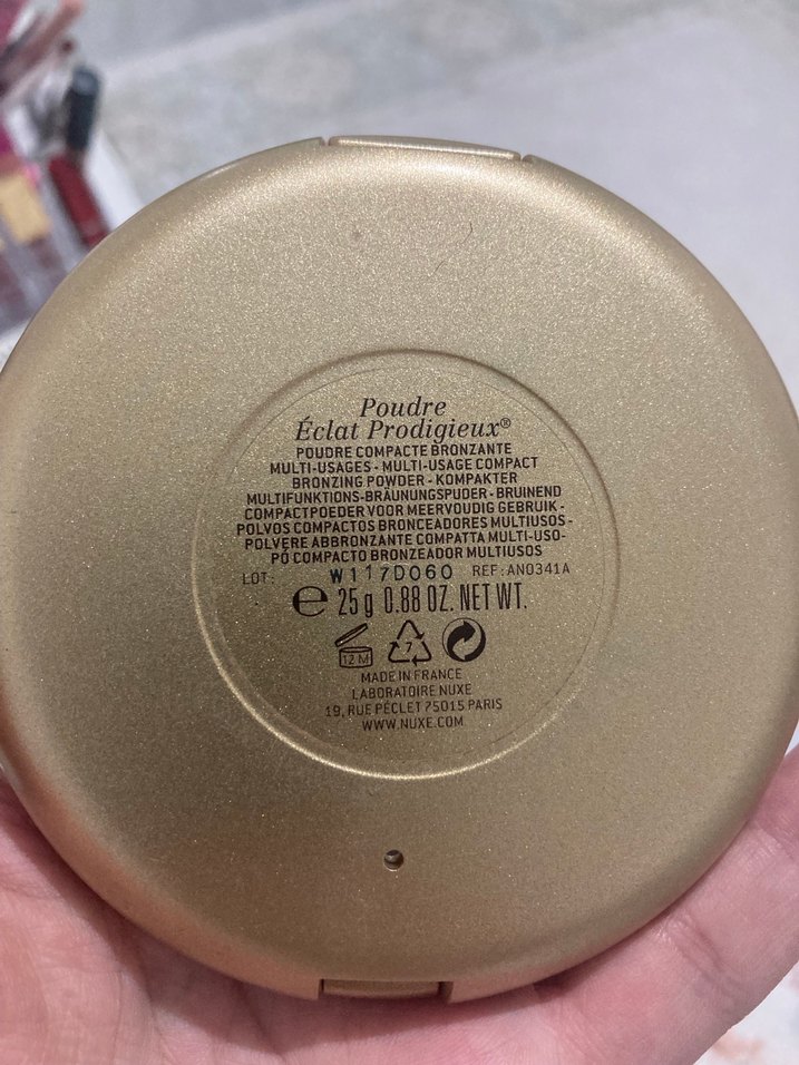 Nuxe Parlak Altın Pudra - Görsel 2