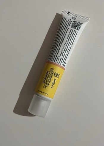 Garnier Vitamin C Güneş Koruyucu SPF 50 - Görsel 2