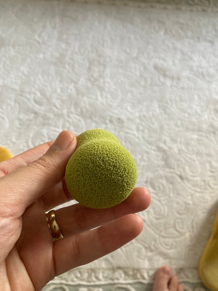 Pastel Haki Makyaj Süngeri - Görsel 2