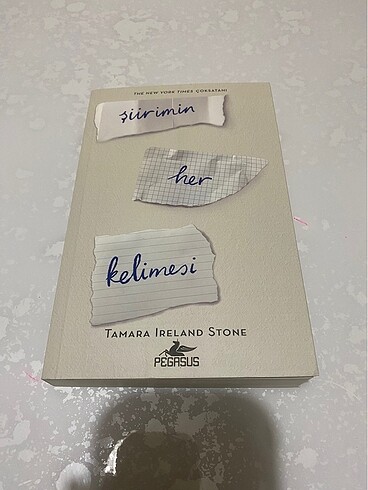 Şiirimin her kelimesi tek kitap