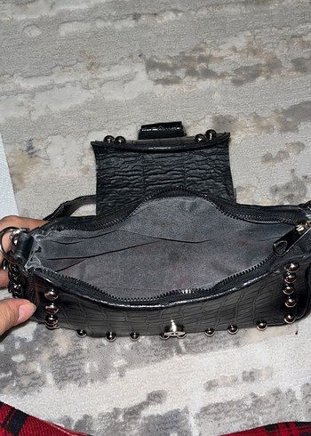 Beden siyah Renk Kemer Detaylı Siyah Yılan Desenli Deri Çanta