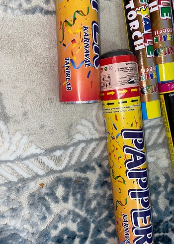 Renkli Parti Konfeti ve Havai Fişek Seti - Görsel 3