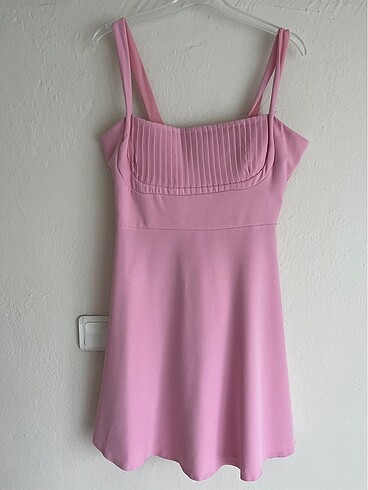 Pembe renk Belden Açılan Dokuma Abiye Elbise