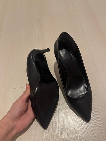 36 Beden siyah Renk Topuklu ayakkabı
