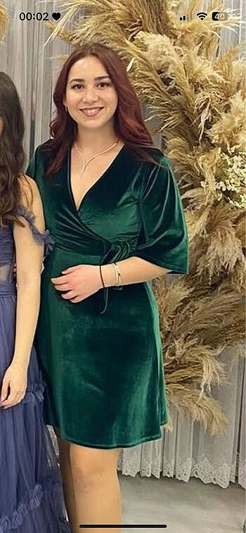 Kadife yeşil elbise
