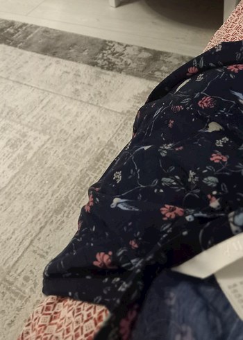 Çiçek Desenli Bohem Bluz - Görsel 2