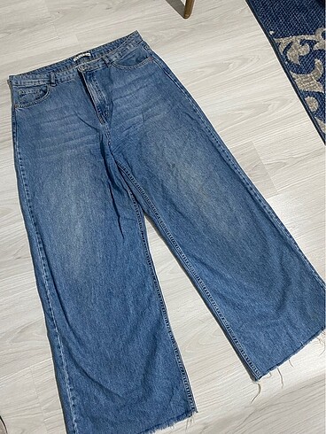 Wide leg jean