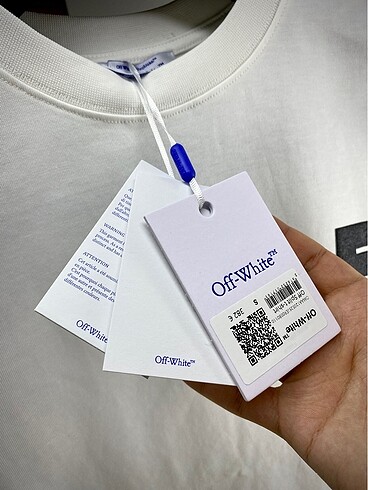 Off-White Off White