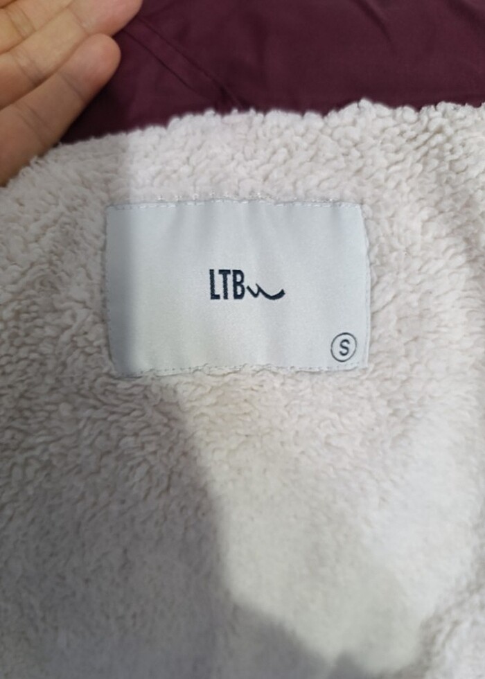 LTB parlak bordo şişme mont - Görsel 4