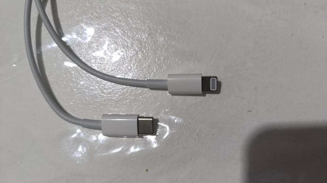 Gri Telefon Şarj Kablosu - Görsel 4