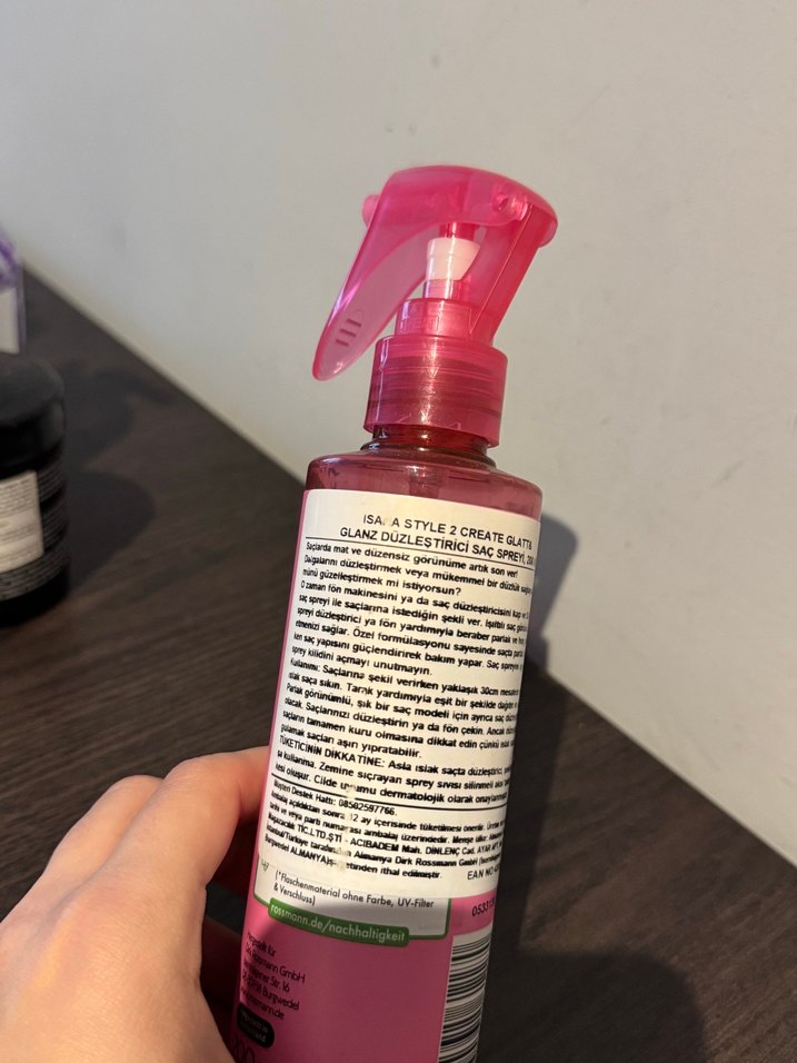 ISANA Anti-Frizz Saç Spreyi - Görsel 4