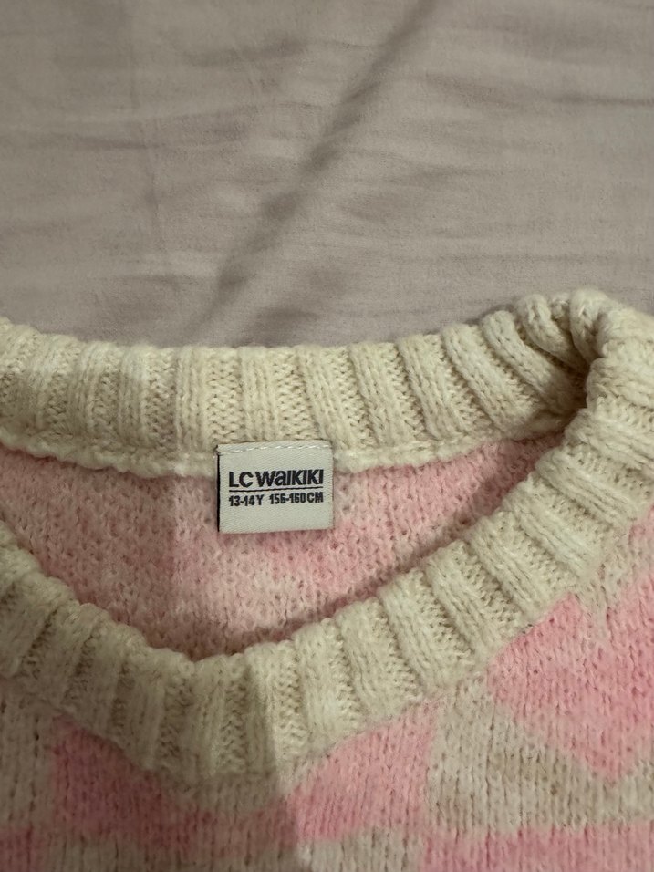 Pembe Kalp Desenli Kadın Triko Kazak - Görsel 3