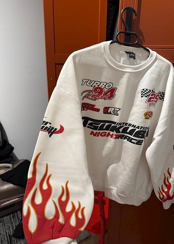 Beyaz Kadın Baskılı Sweatshirt - Görsel 3