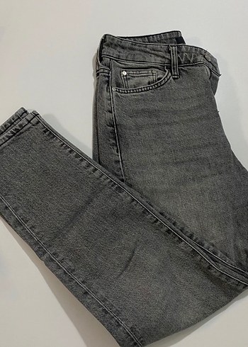 Gri Kadın Normal Kesim Midi Kot Pantolon - Görsel 3