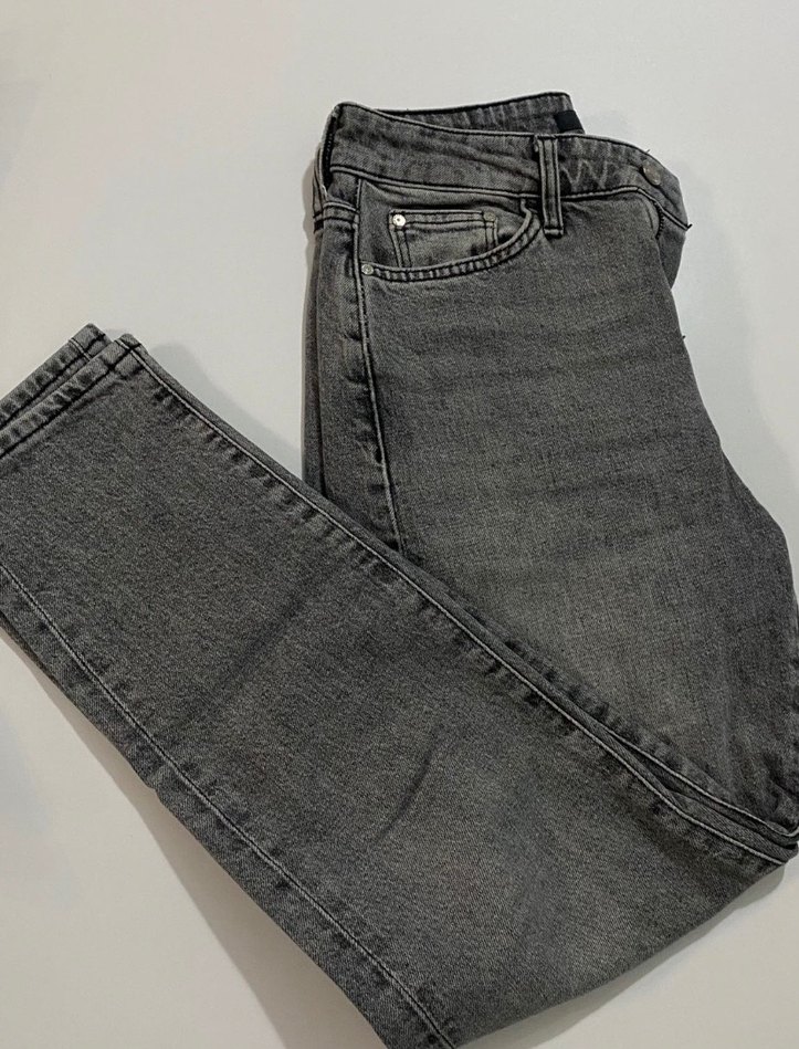 Gri Kadın Normal Kesim Midi Kot Pantolon - Görsel 3