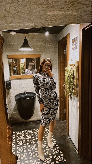 Zebra elbise