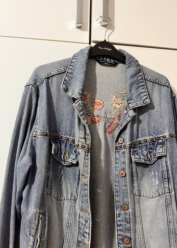 Nakışlı Düğmeli Kadın kot Ceket - Görsel 2