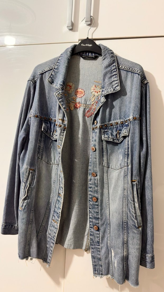 Nakışlı Düğmeli Kadın kot Ceket - Görsel 3